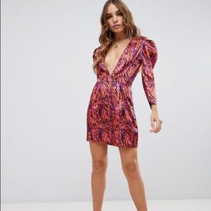Dusty Daze Plunge Front 80s Dress